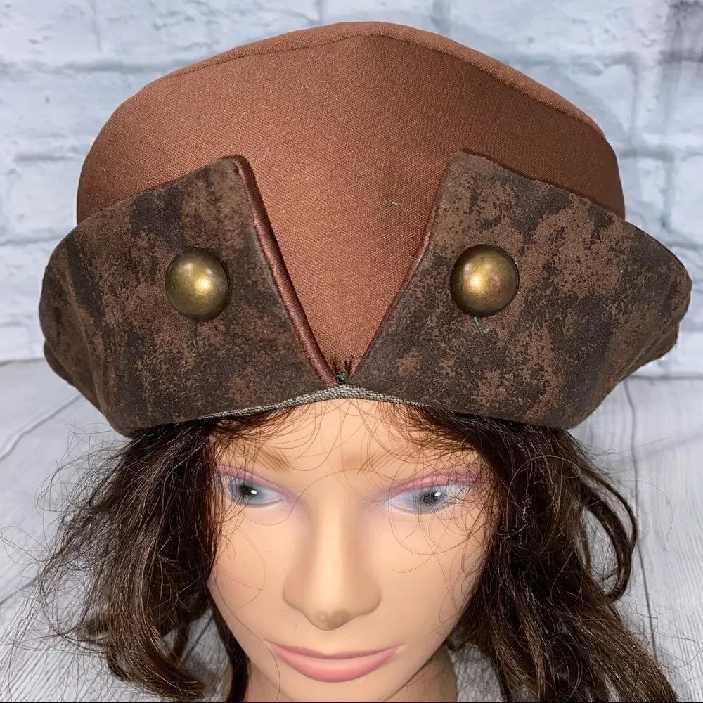 Explorer hat from 1400’s Halloween costume